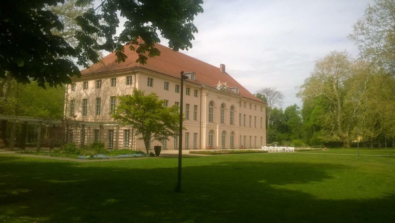 Ferienwohnung Niederschoenhausen برلين المظهر الخارجي الصورة